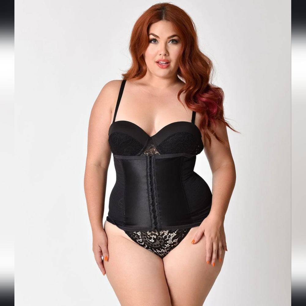 Unique Vintage XL Mesh Shapewear-Like New